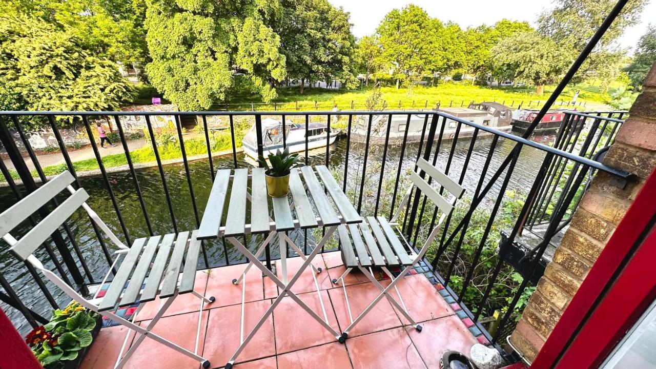 Amazing Location - City Of London- 2 Bedroom Stunning Canal View House With Private Garden,Parking & Balcony Bagian luar foto